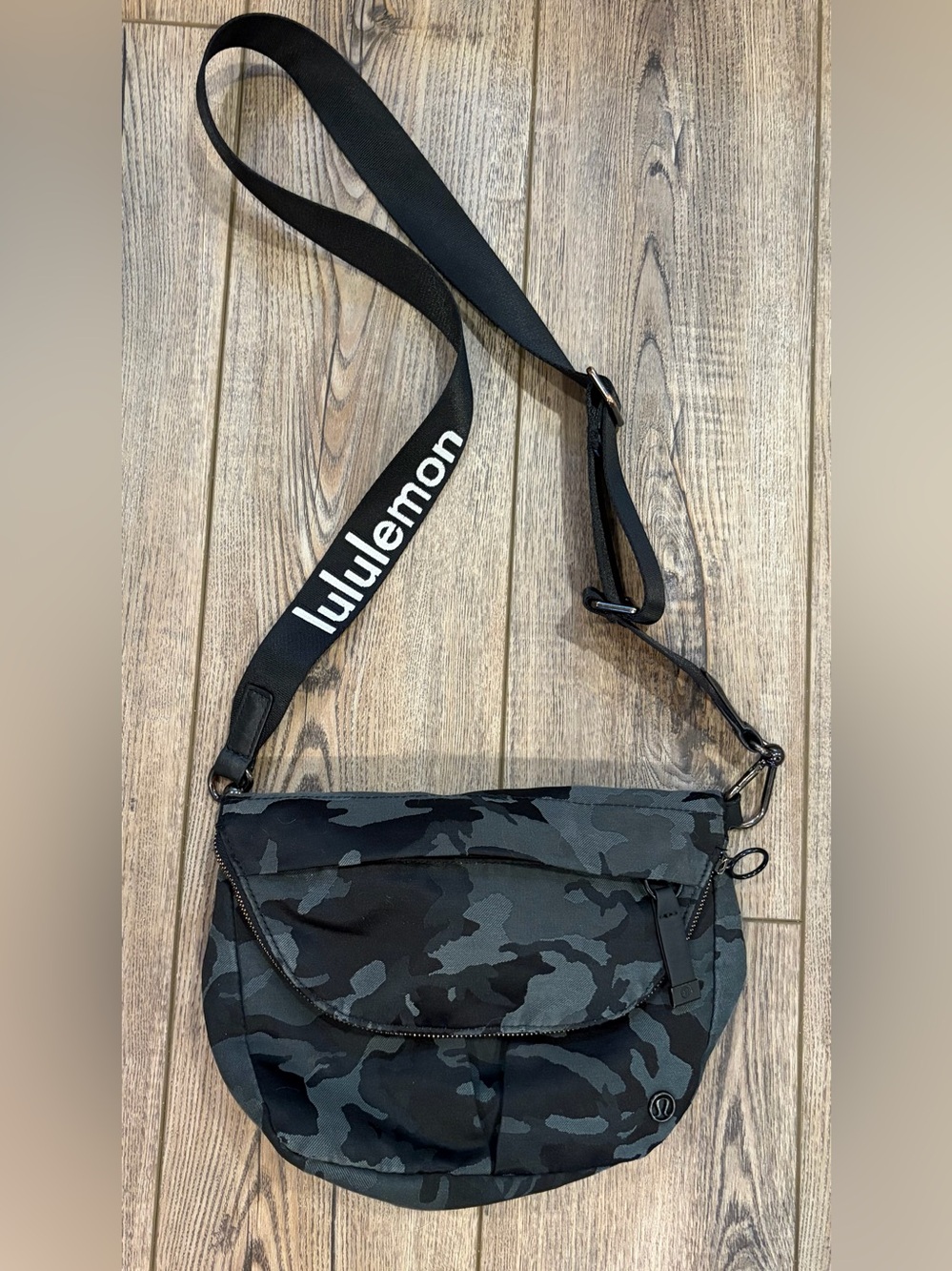 Lululemon All Night Festival Bag 5L Camo Black Crossbody Purse OS